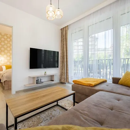 Dolina Szczescia Pine - Dream Daire *