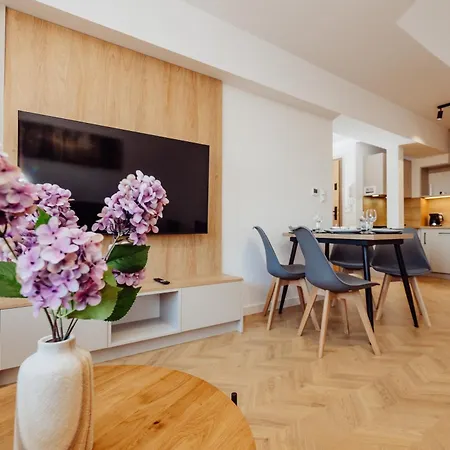 Apartament Dolina Szczęścia Pine - Dream